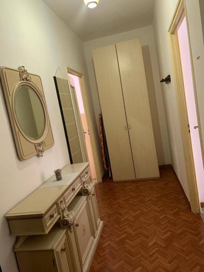 Casaury-Torinometrostop Luaran gambar